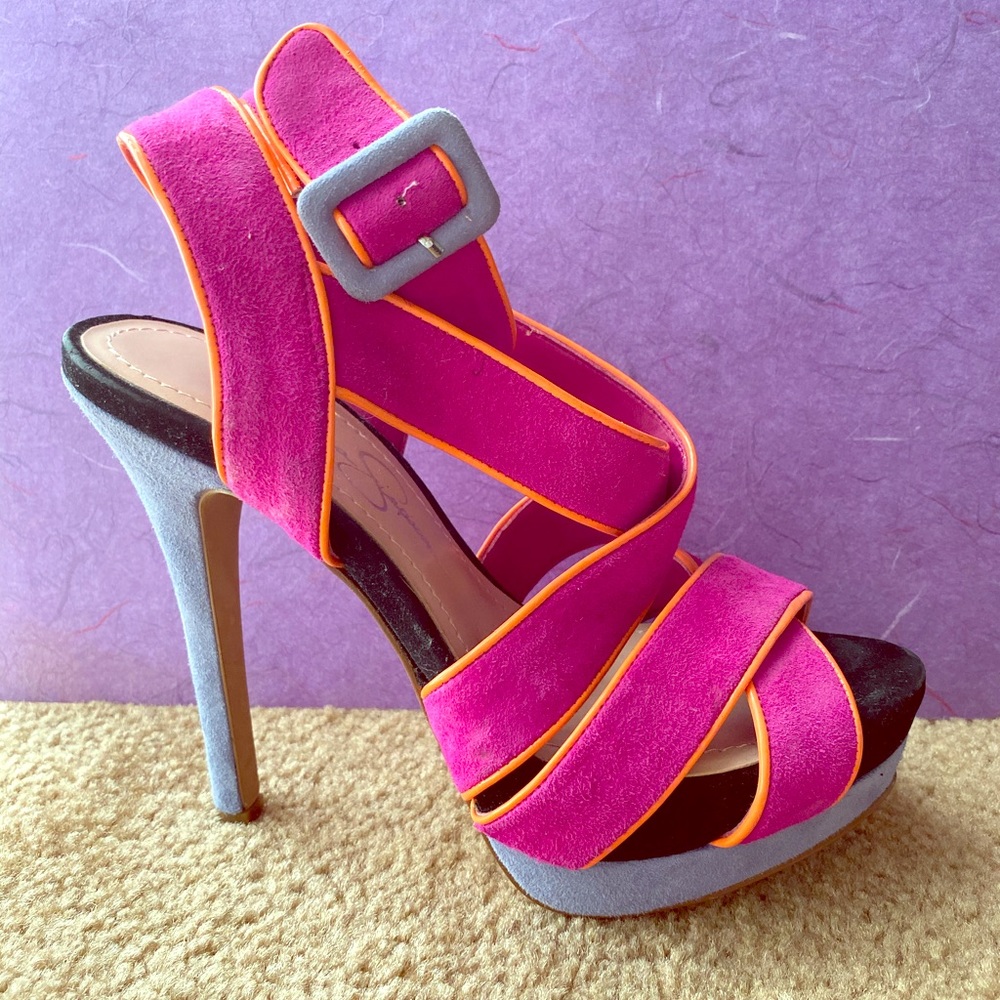 Jessica Simpson ‘Evangela’ Pump in Burmuda Pink